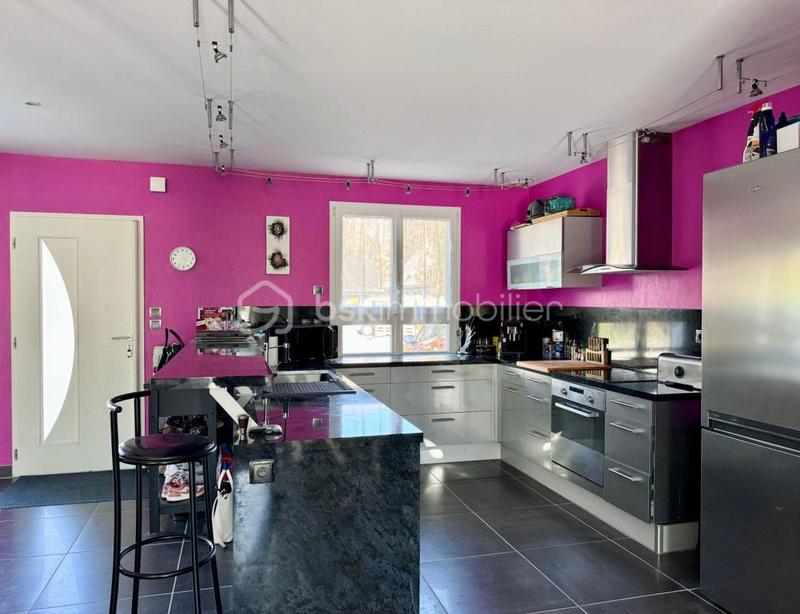 Maison - 148 m² - 6 pièces