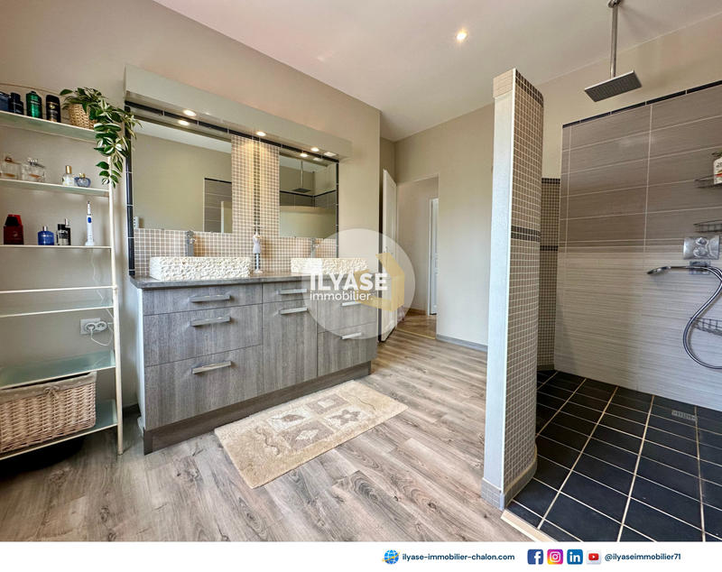 Maison - 124 m² - 5 pièces