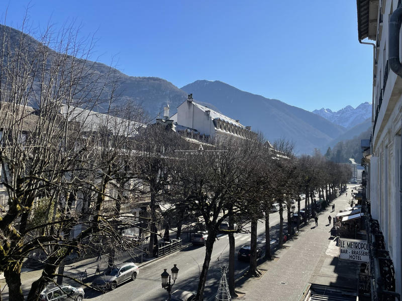 Appartement - 91 m² - 5 pièces