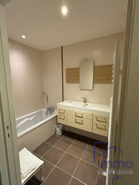 Appartement - 115 m² - 4 pièces