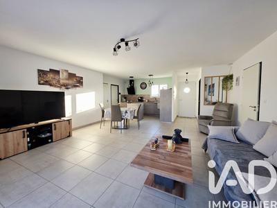 Maison - 106 m² - 5 pièces