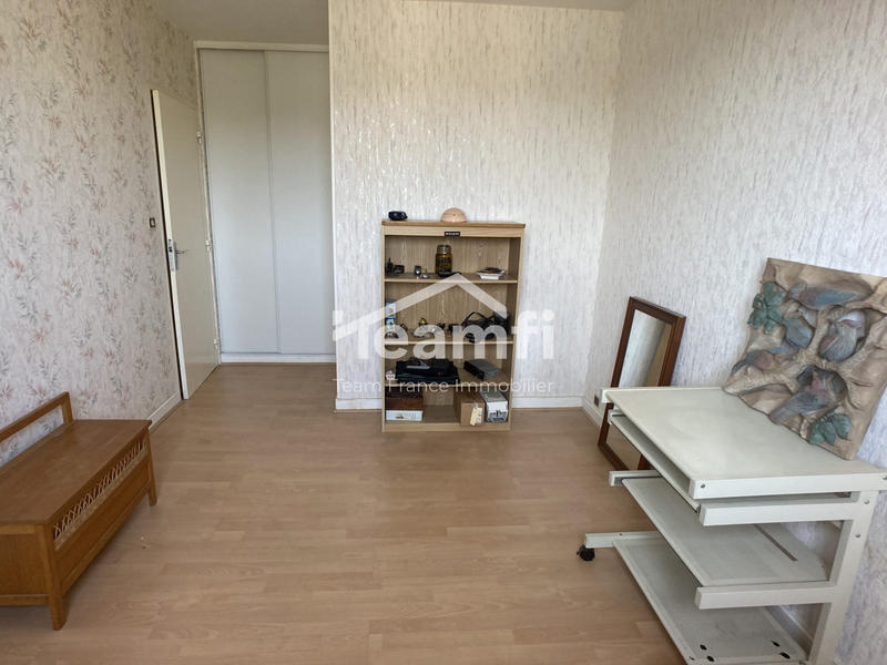 Appartement - 79 m² - 4 pièces