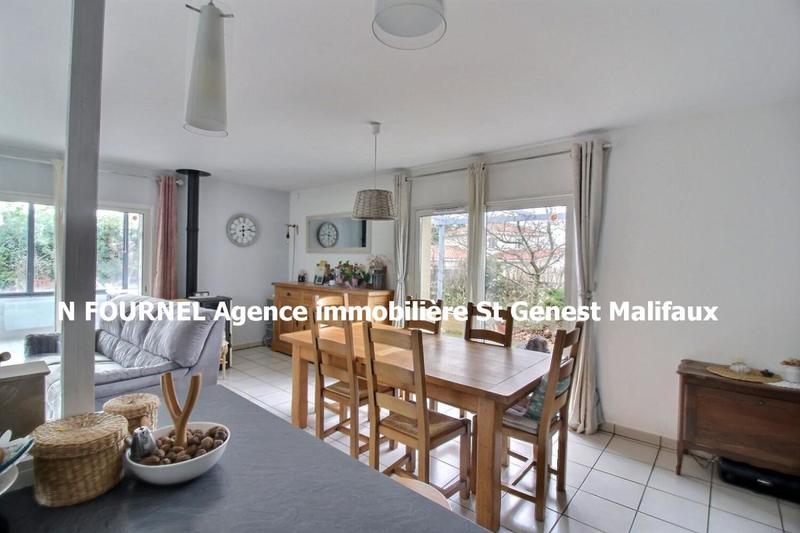 Maison - 89 m² - 5 pièces