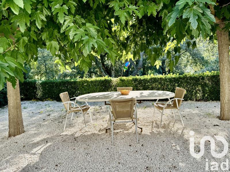 Maison - 350 m² - 9 pièces