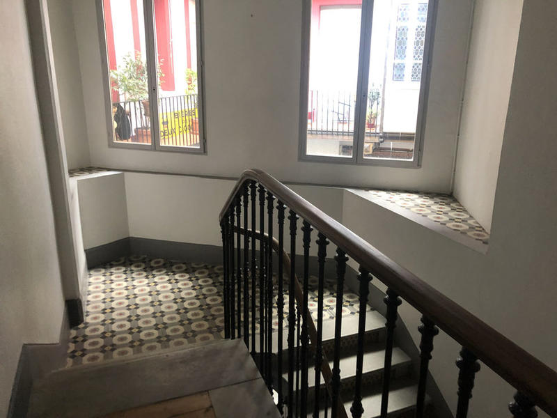 Bureau - 191 m² - 6 pièces