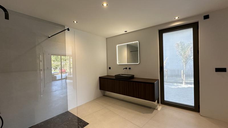 Maison d'architecte - 300 m² - 8 pièces