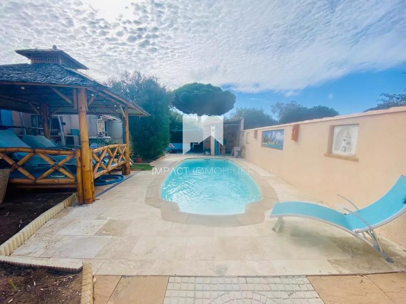 Maison - 98 m² - 4 pièces