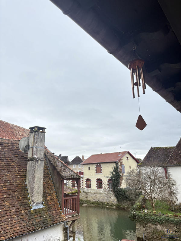 Appartement - 98 m² - 4 pièces