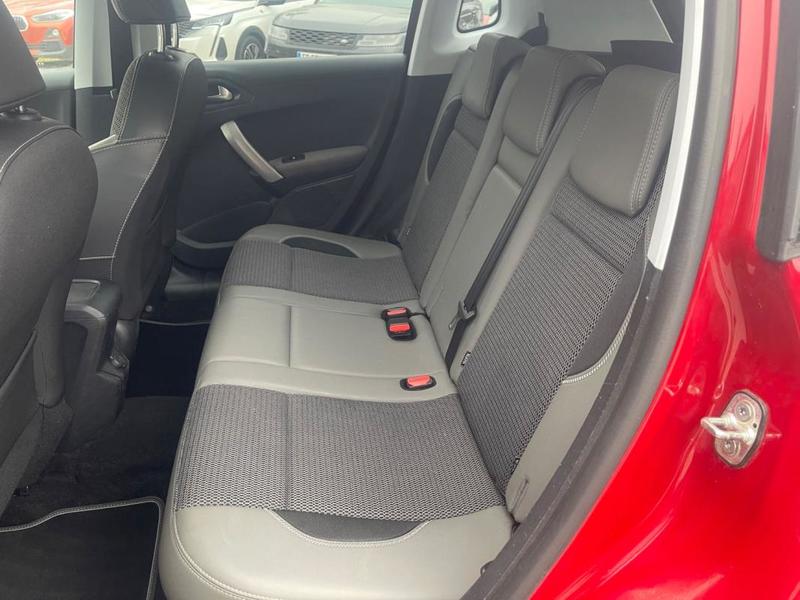 Peugeot 2008 1.2 Turbo 110ch s&amp;S Bvm5 Allure