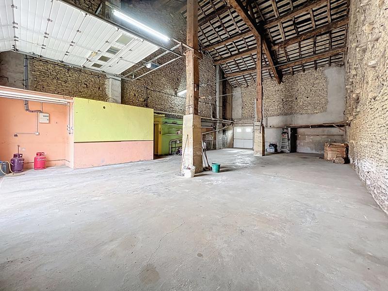 Maison - 147 m² - 7 pièces