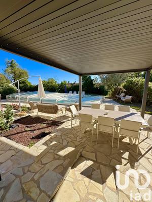 Maison - 191 m² - 7 pièces