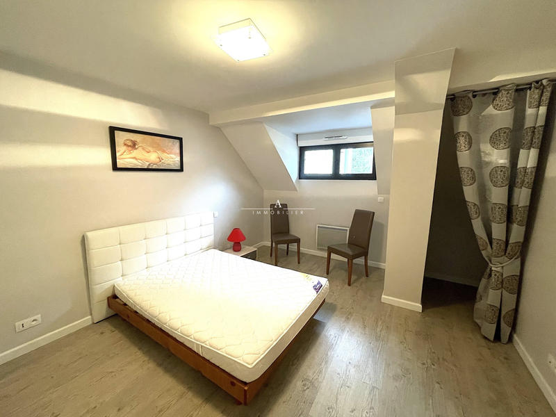 Duplex - 101 m² - 4 pièces