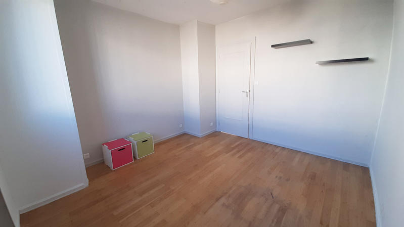Appartement - 96 m² - 4 pièces
