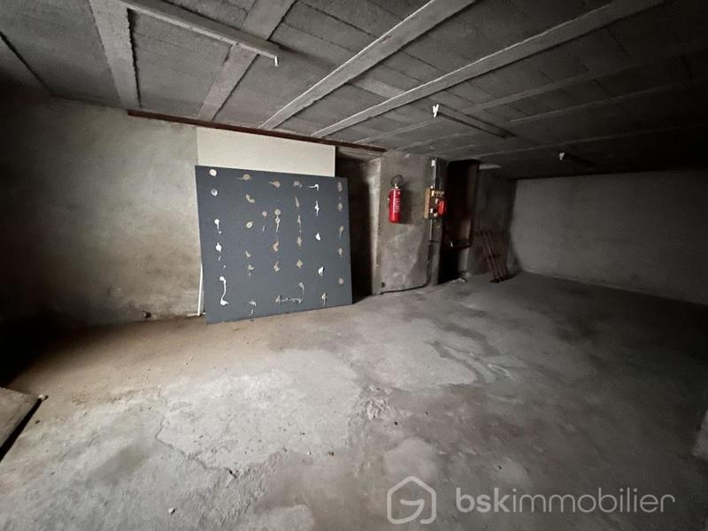 Immeuble - 200 m² - 8 pièces