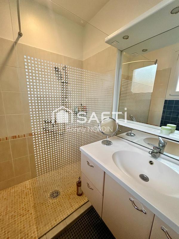 Maison - 98 m² - 4 pièces