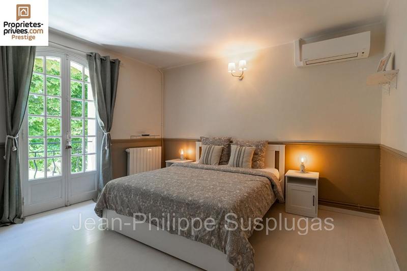 Demeure - 500 m² - 15 pièces