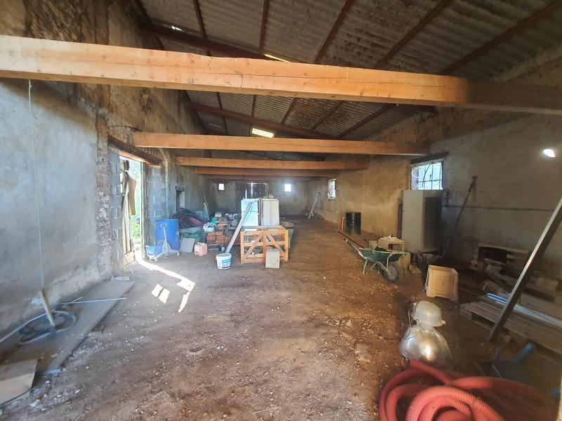 Maison - 400 m² - 7 pièces