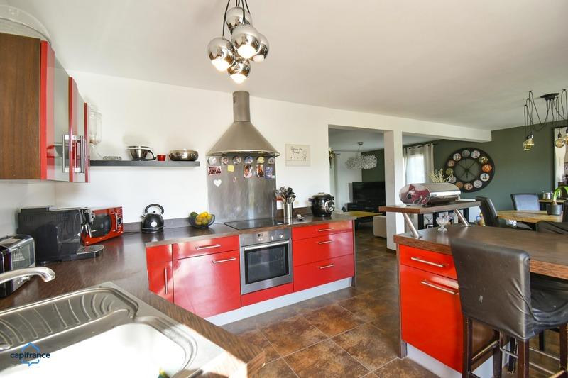 Maison - 139 m² - 6 pièces