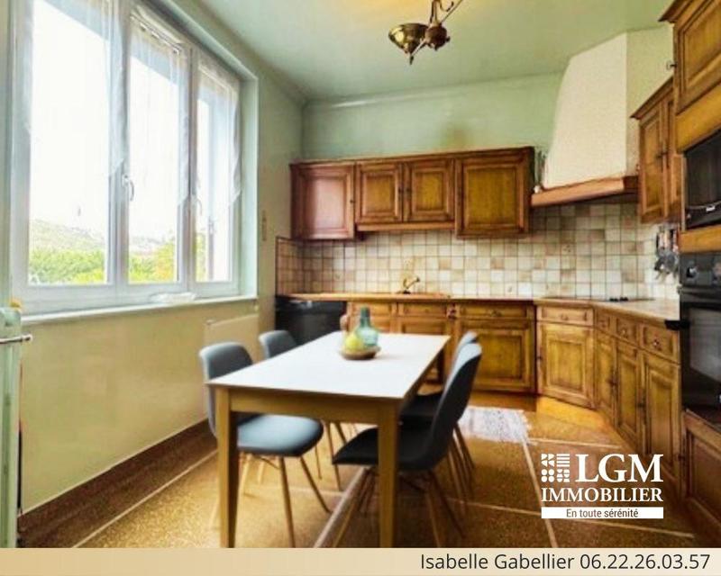 Maison - 138 m² - 4 pièces