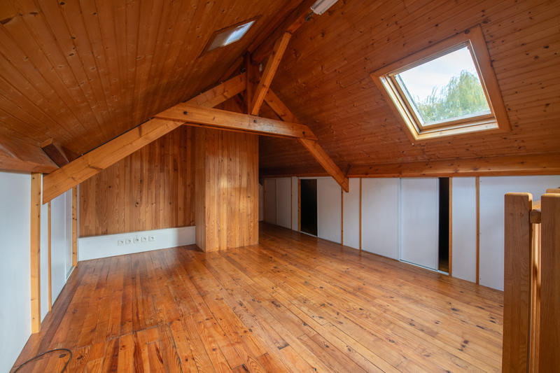 Maison - 155 m² - 7 pièces