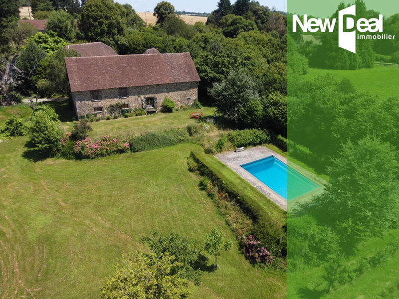 Demeure - 300 m² - 7 pièces