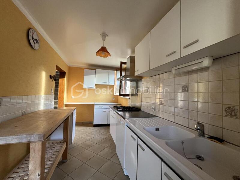 Maison de ville - 93 m² - 5 pièces