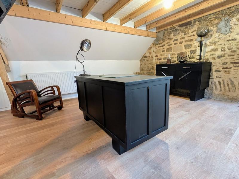 Maison ancienne - 180 m² - 5 pièces