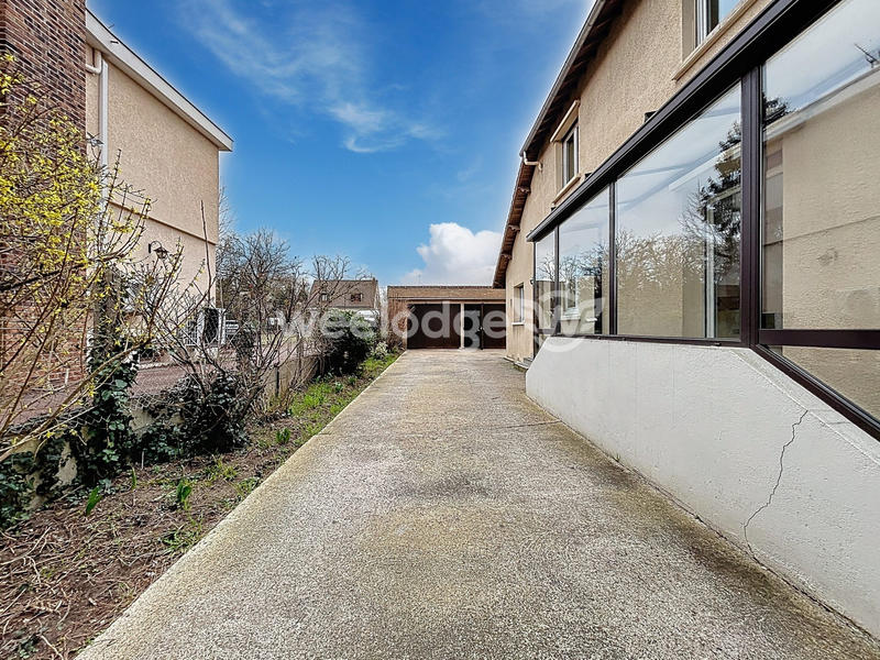 Maison ancienne - 153 m² - 7 pièces