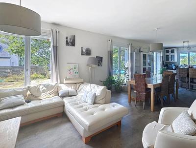 Maison - 191 m² - 8 pièces