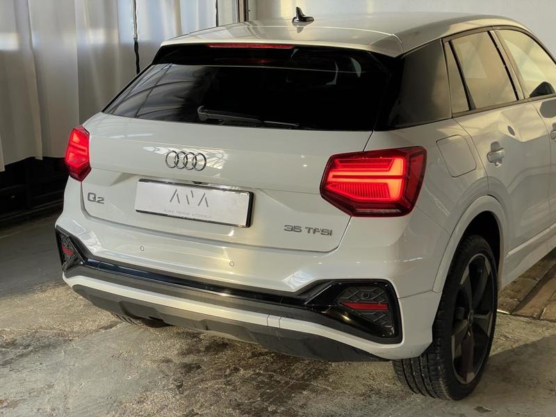 Audi Q2 s line 35tfsi s tronic