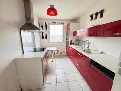 Appartement - 91 m² - 5 pièces