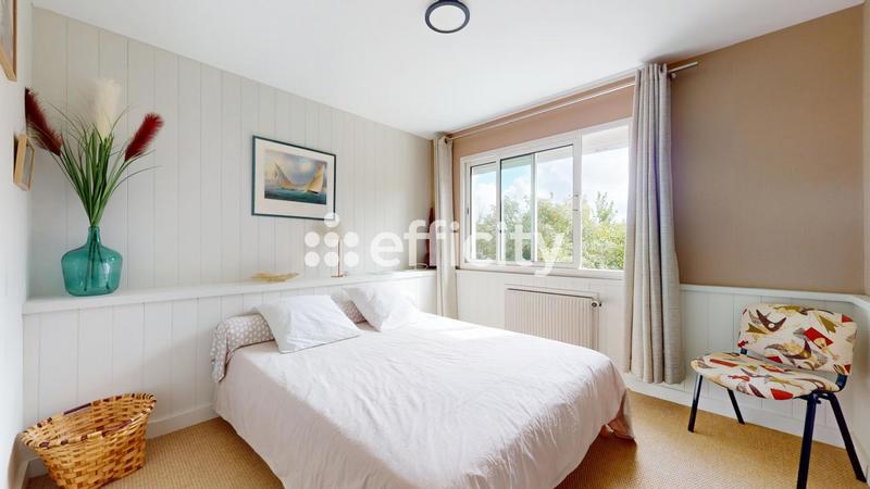 Maison - 174 m² - 6 pièces