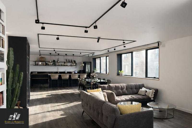 Appartement - 180 m² - 5 pièces