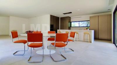 Maison - 170 m² - 5 pièces