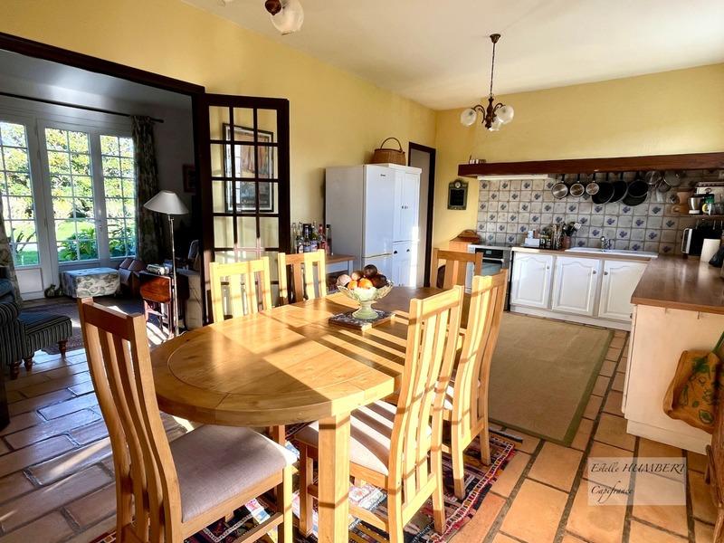 Maison - 105 m² - 4 pièces