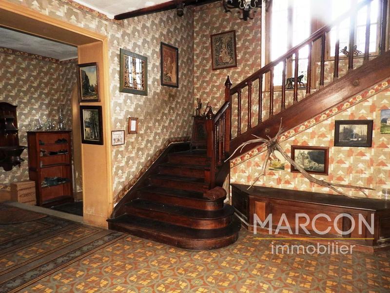 Maison - 320 m² - 10 pièces