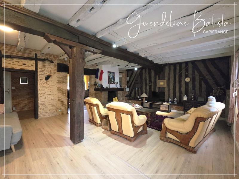 Maison - 215 m² - 6 pièces