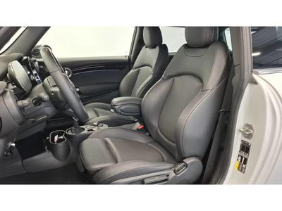 Mini Mini Hatch 3 Portes Cooper se 184 ch Essential