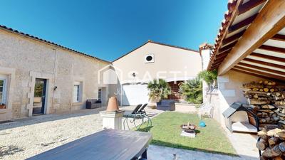 Maison - 140 m² - 5 pièces