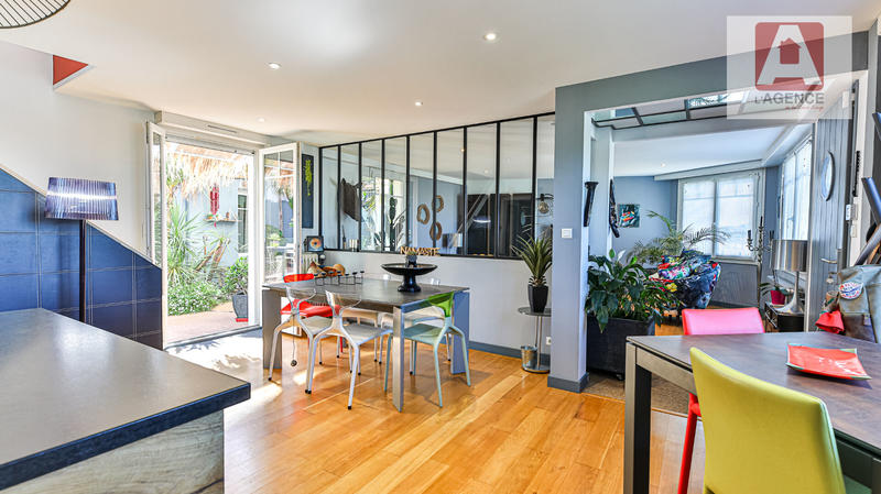 Maison - 174 m² - 5 pièces