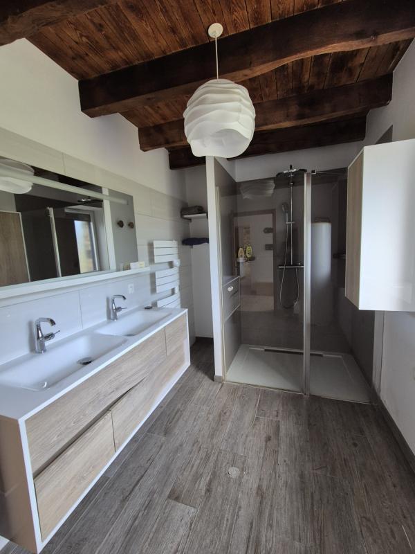 Maison - 138 m² - 5 pièces