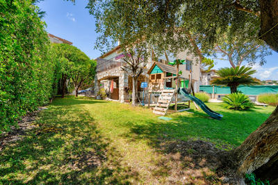 Maison - 170 m² - 7 pièces