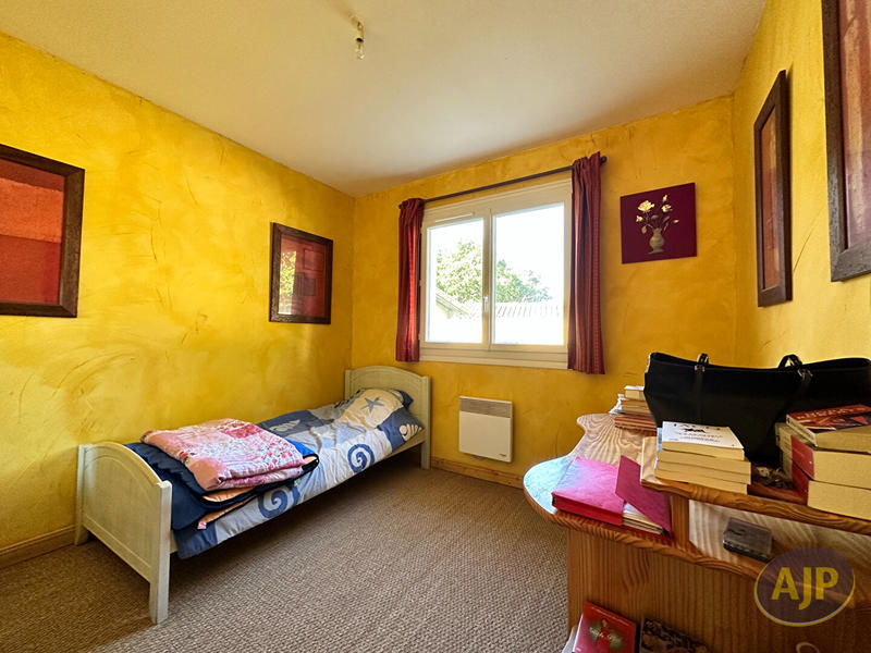 Maison - 102 m² - 5 pièces