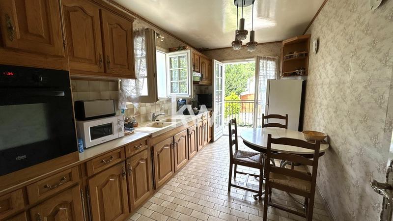 Maison - 86 m² - 4 pièces