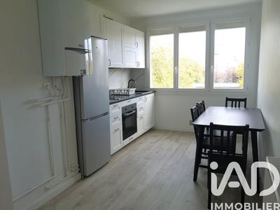 Appartement - 81 m² - 5 pièces