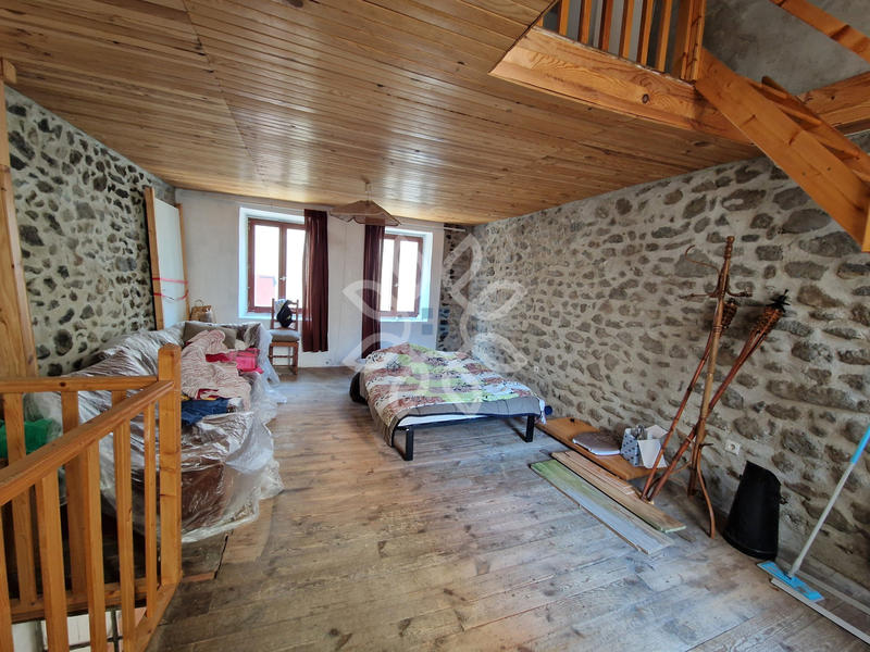 Maison - 69 m² - 4 pièces