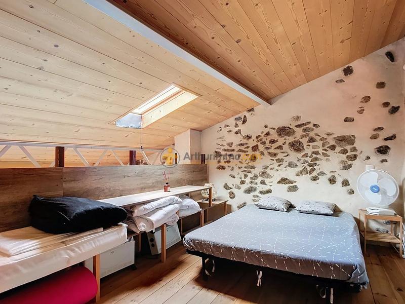 Maison - 85 m² - 4 pièces