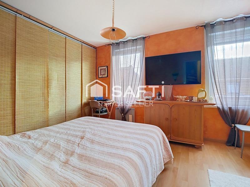 Maison - 99 m² - 4 pièces