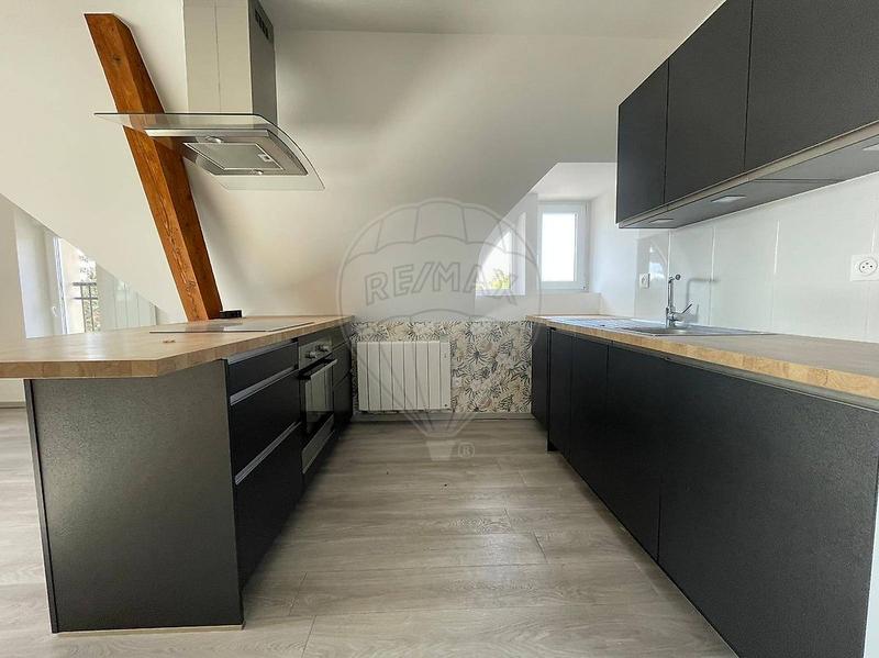 Bureau - 240 m² - 7 pièces