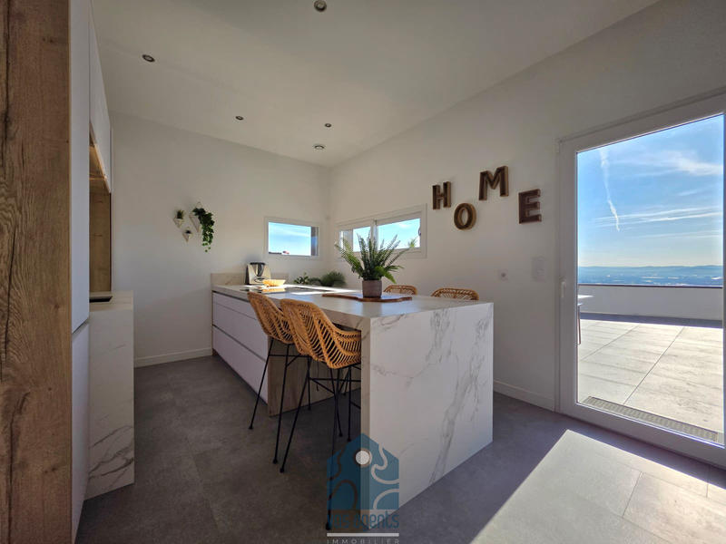 Villa - 130 m² - 5 pièces